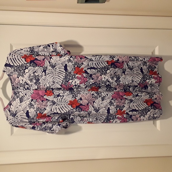 TORI RICHARD HONOLULU NWT - Picture 2 of 3